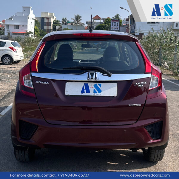HONDA JAZZ 1.2 VX CVT(AT) MAROON - Image 4