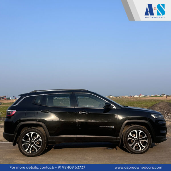 JEEP COMPASS 4X4 AUTOMATIC DIESEL - Image 4