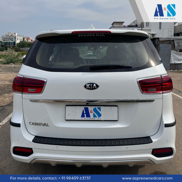 KIA CARNIVAL PRESTIGE 7 - Image 4