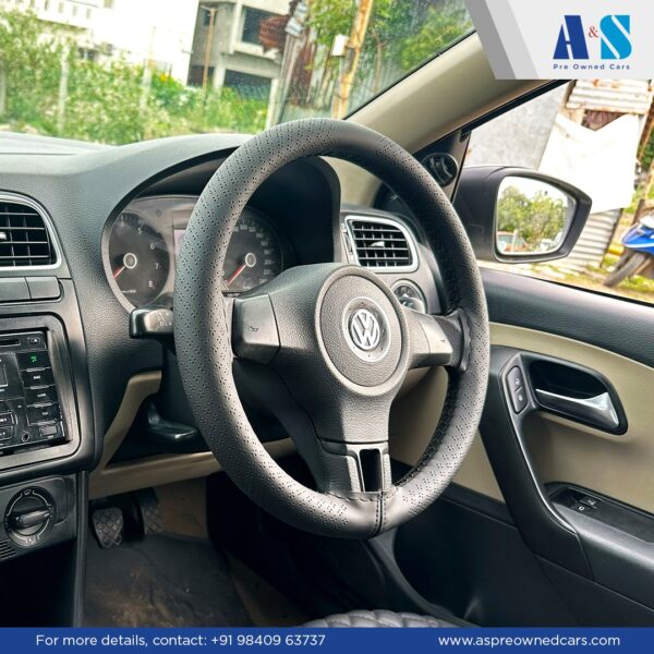 Volkswagen Polo - Image 4