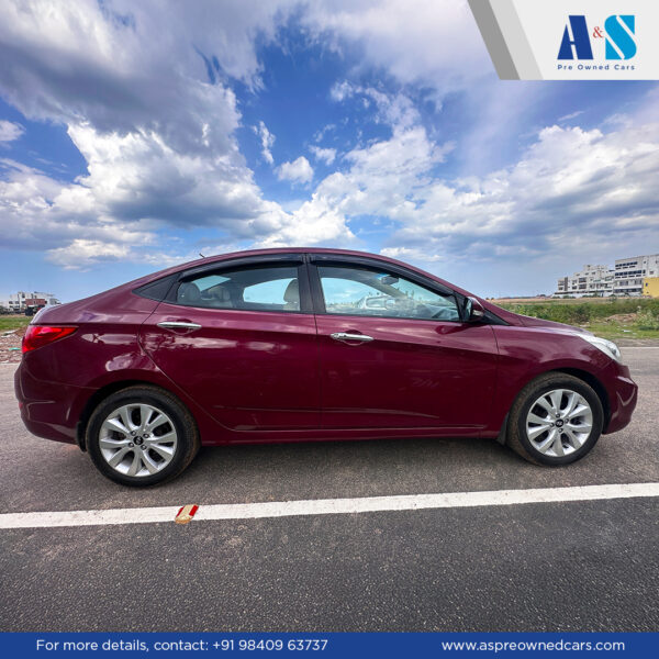 HYUNDAI VERNA 1.4 VTVT - Image 2
