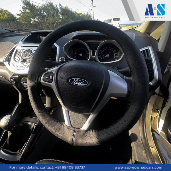 FORD ECOSPORT - Image 4